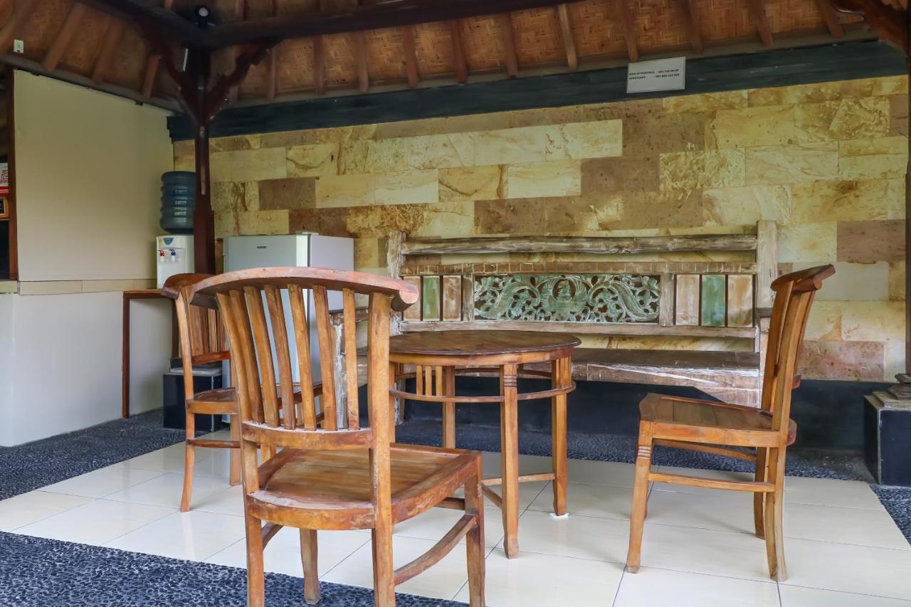OYO 2667 Aron Guest House Sukawati Exterior foto