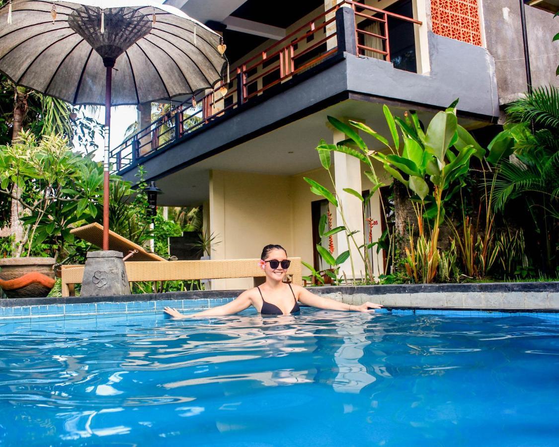 OYO 2667 Aron Guest House Sukawati Exterior foto